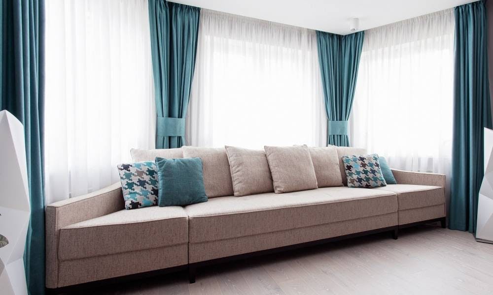 Curtains and Blinds Installation